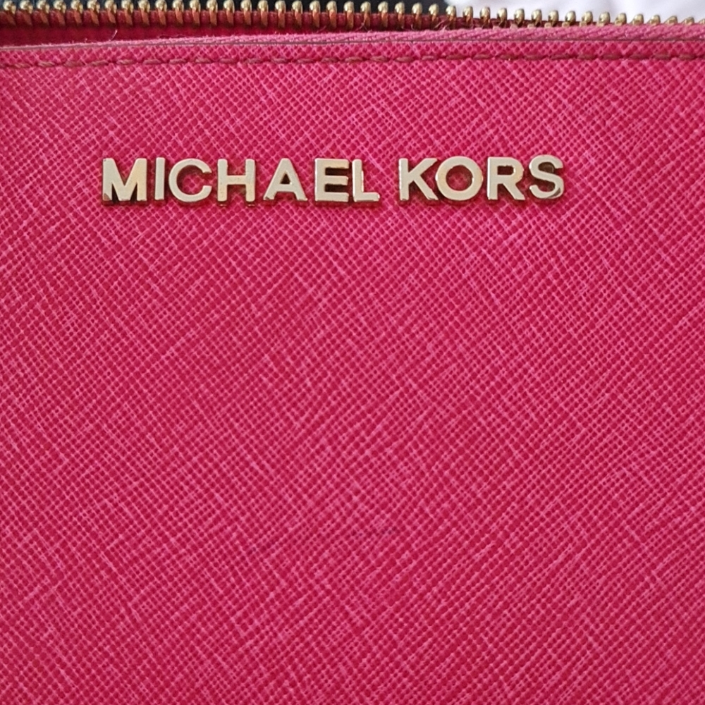 MK Wallet - Picture 5 of 5